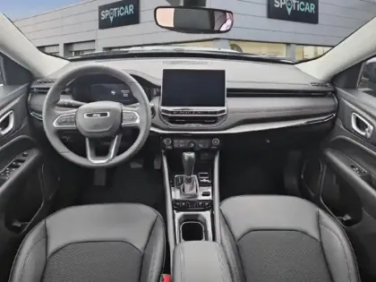 Photo 8 Jeep Compass  1.3 Turbo T4 240ch PHEV 4xe S AT6 eAWD