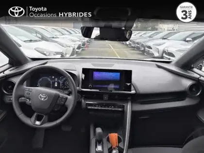 Photo 7 Toyota C-HR  1.8 Hybride 140ch Dynamic NG23
