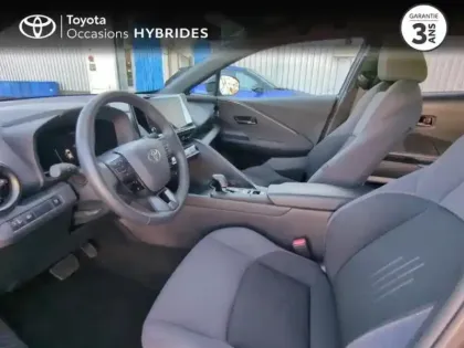Photo 10 Toyota C-HR  2.0 Hybride 200ch Design NG23