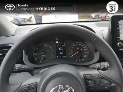 Photo 12 Toyota Yaris  116h Dynamic 5p MY22