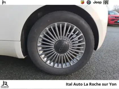 Photo 9 Fiat 500  e 118ch Icône