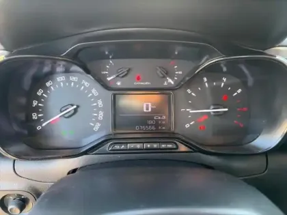 Photo 11 Citroën C3  1.5 BlueHDi 100ch S&S PLUS AUTO ECOLE