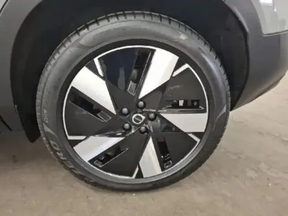 Photo 8 Volvo Ex40  Single Extended Range 252ch Ultra