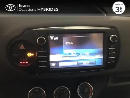 Photo 14 Toyota Yaris  70 VVT-i France 5p MY19