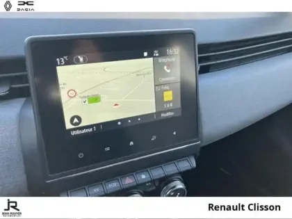 Photo 7 Renault Clio  1.6 E-Tech 145ch full hybrid Evolution + GPS