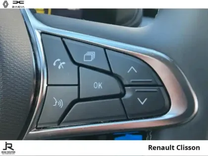 Photo 10 Renault Clio  1.6 E-Tech 145ch full hybrid Evolution + GPS