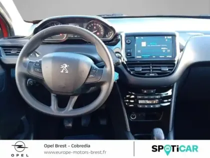 Photo 6 Peugeot 208  1.2 PureTech 82ch Allure 5p