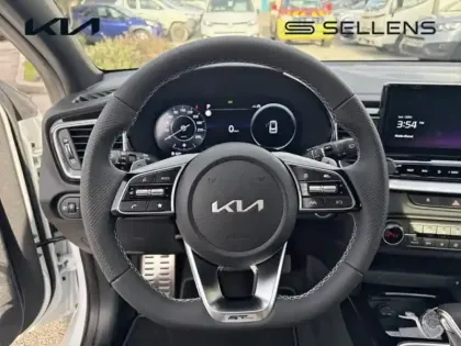 Photo 8 Kia Ceed  1.5 T-GDi 140ch GT-Line DCT7 MY25