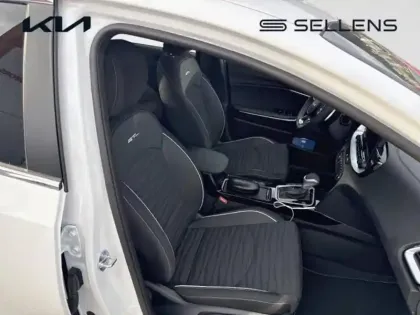 Photo 5 Kia Ceed  1.5 T-GDi 140ch GT-Line DCT7 MY25