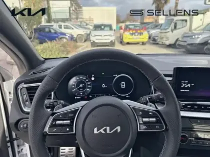 Photo 12 Kia Ceed  1.5 T-GDi 140ch GT-Line DCT7 MY25