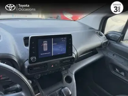 Photo 14 Toyota Proace  CITY Medium 130 D-4D Dynamic MC23