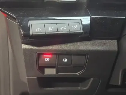 Photo 14 Renault Austral  1.2 E-Tech full hybrid 200ch Iconic