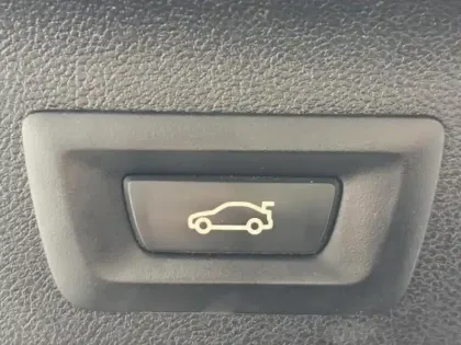 Photo 13 BMW Serie 5 Série 5 Touring 520dA 190ch M Sport Steptronic