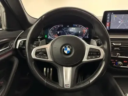 Photo 5 BMW Serie 5 Série 5 Touring 520dA 190ch M Sport Steptronic