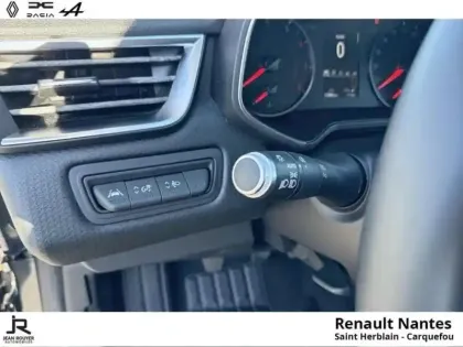 Photo 24 Renault Clio Gén. V (BJA) Ph1 Business 5