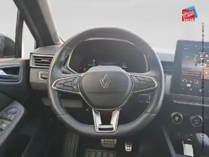 Photo 11 Renault Clio  1.6 E-Tech 145ch full hybrid esprit Alpine - 24