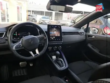 Photo 14 Renault Clio  1.6 E-Tech 145ch full hybrid esprit Alpine - 24