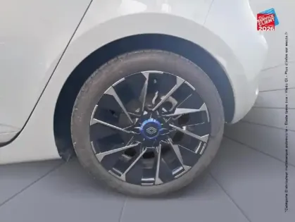 Photo 9 Renault Clio  1.6 E-Tech 145ch full hybrid esprit Alpine - 24