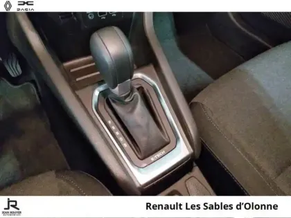 Photo 5 Renault Clio  1.6 E-Tech hybride 140ch Zen -21N