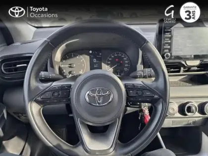 Photo 8 Toyota Yaris  70 VVT-i Dynamic 5p MY22