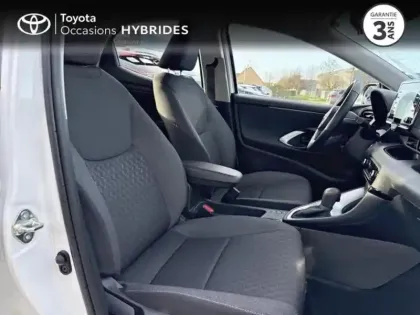 Photo 5 Toyota Yaris  116h Dynamic 5p