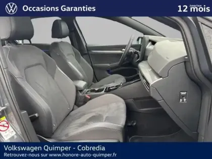 Photo 8 Volkswagen Golf  1.5 eTSI EVO2 150ch Edition 50 DSG7