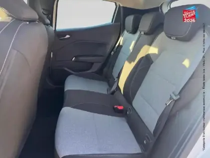 Photo 10 Renault Clio  1.5 Blue dCi 100ch Evolution - 24