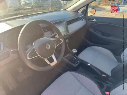 Photo 14 Renault Clio  1.5 Blue dCi 100ch Evolution - 24