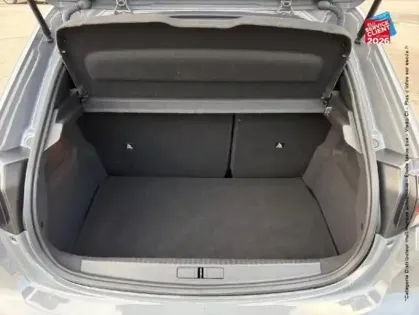 Photo 13 Peugeot 208  1.2 100ch S/S Allure Camera