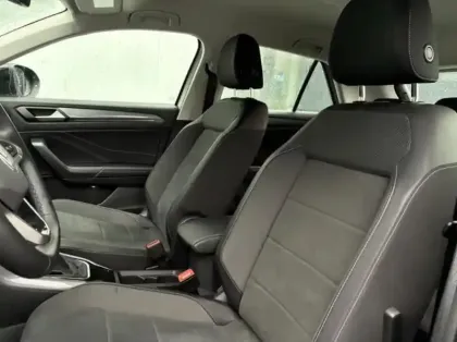 Photo 7 Volkswagen T-roc  1.5 TSI EVO 150ch Style DSG7