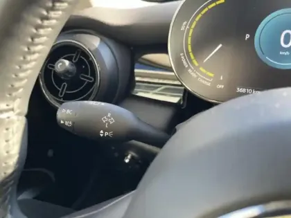 Photo 8 Mini Mini  Cooper SE 184ch Edition Camden BVA 5CV