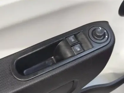 Photo 6 Renault Twingo  1.0 SCe 65ch Equilibre