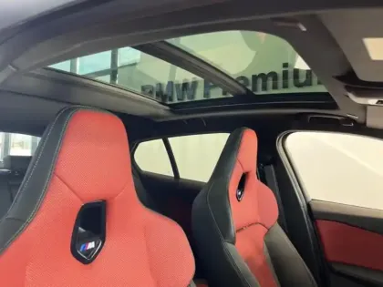 Photo 13 BMW Serie 1 Série 1 M135A xDrive 300ch M Performance