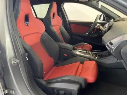 Photo 8 BMW Serie 1 Série 1 M135A xDrive 300ch M Performance