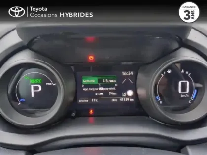 Photo 13 Toyota Yaris  116h Design 5p MY22