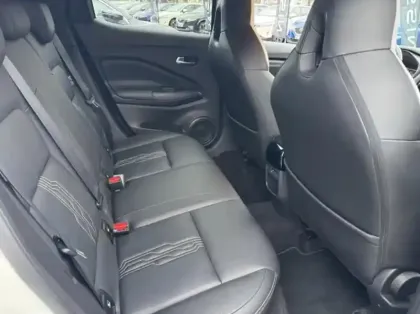 Photo 14 Nissan Juke  1.6 Hybrid 143ch Première Edition 2022.5