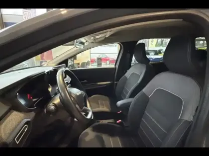 Photo 9 Dacia Jogger  1.0 TCe 110ch SL Extreme+ 5 places