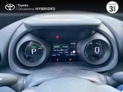 Photo 13 Toyota Yaris  116h Design 5p MY22