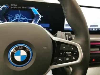 Photo 13 BMW Serie 3 Série 3 Touring 330eA 292ch M Sport