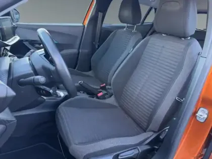 Photo 8 Peugeot 2008  1.2 PureTech 100ch S&S Style