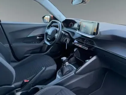 Photo 14 Peugeot 2008  1.2 PureTech 100ch S&S Style