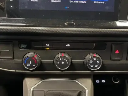 Photo 12 Volkswagen Transporter  Fg 3.0T L2H1 2.0 TDI 204ch Business Plus DSG7