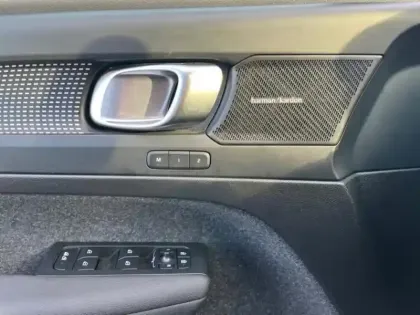 Photo 13 Volvo Xc40  B3 163ch Ultra DCT 7