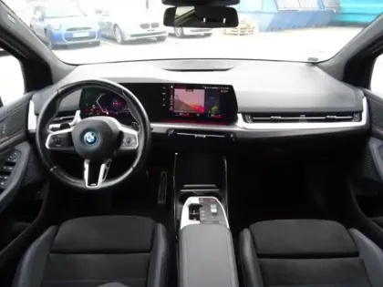 Photo 6 BMW Serie 2 Série 2 ActiveTourer 225e 245ch xDrive M Sport DKG7