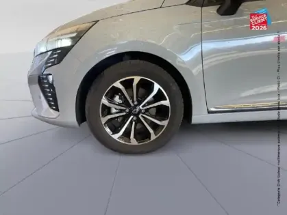 Photo 9 Renault Clio  1.6 E-Tech 145ch full hybrid Techno - 25