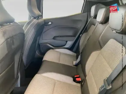 Photo 10 Renault Clio  1.6 E-Tech 145ch full hybrid Techno - 25