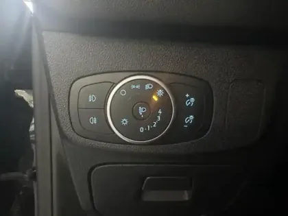 Photo 12 Ford Focus  SW 1.0 EcoBoost 125ch Titanium 96g