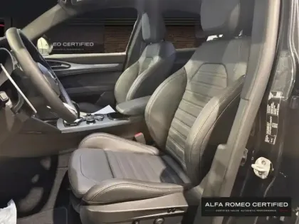 Photo 10 Alfa Romeo Stelvio  2.2 Diesel 210ch Veloce Q4 AT8