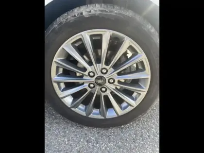 Photo 14 Ford C-Max  1.0 EcoBoost 125ch Stop&Start Sport Euro6.2