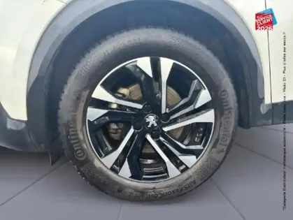 Photo 24 Peugeot 2008  e- 136ch Allure